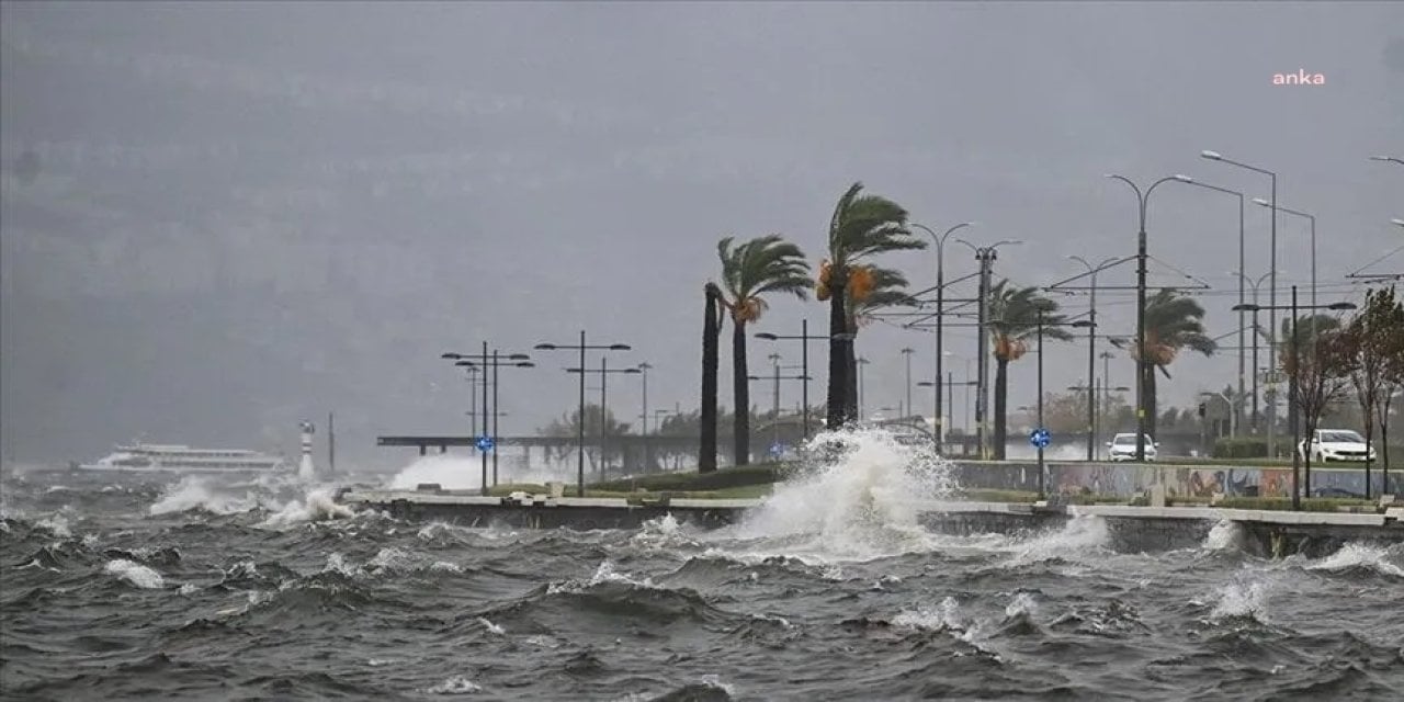 Ege Denizi’ne fırtına geliyor. Meteoroloji uyardı