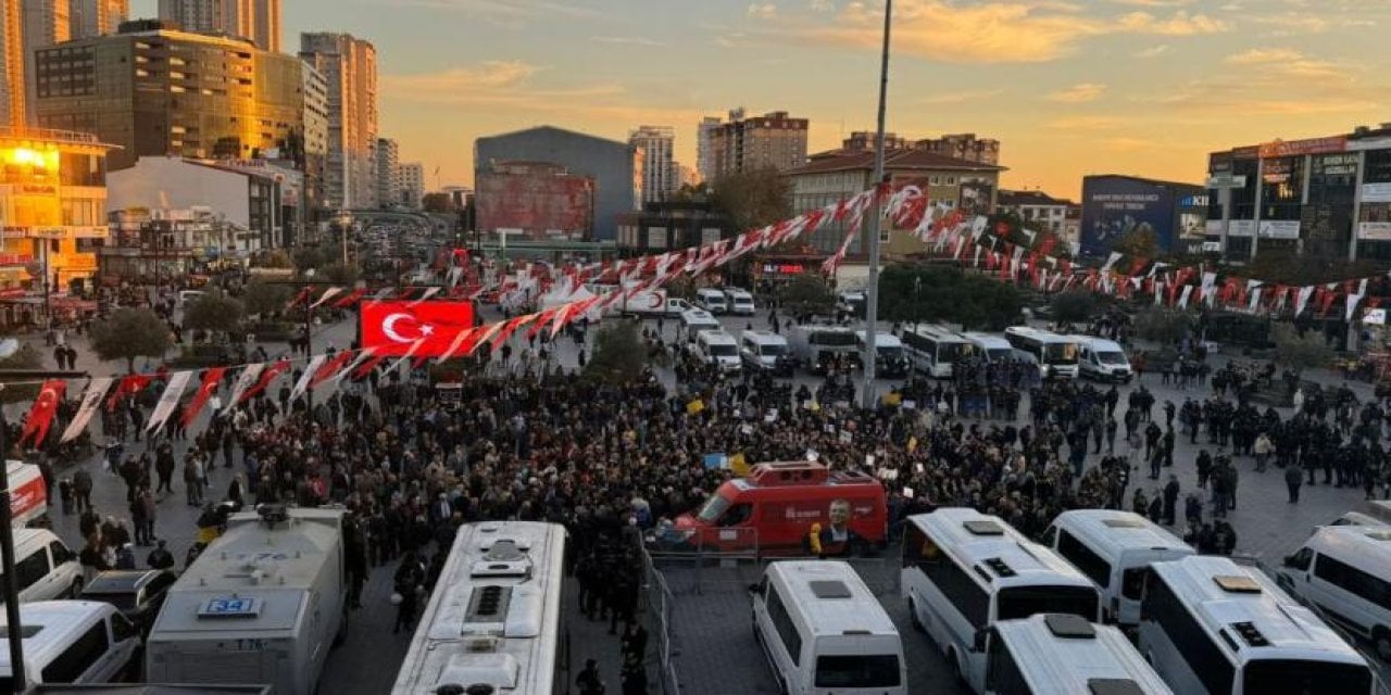 CHP Grup Başkanvekili Günaydın: Esenyurt'a ses çıkartan Mardin'e sessiz kalırsa yeniliriz