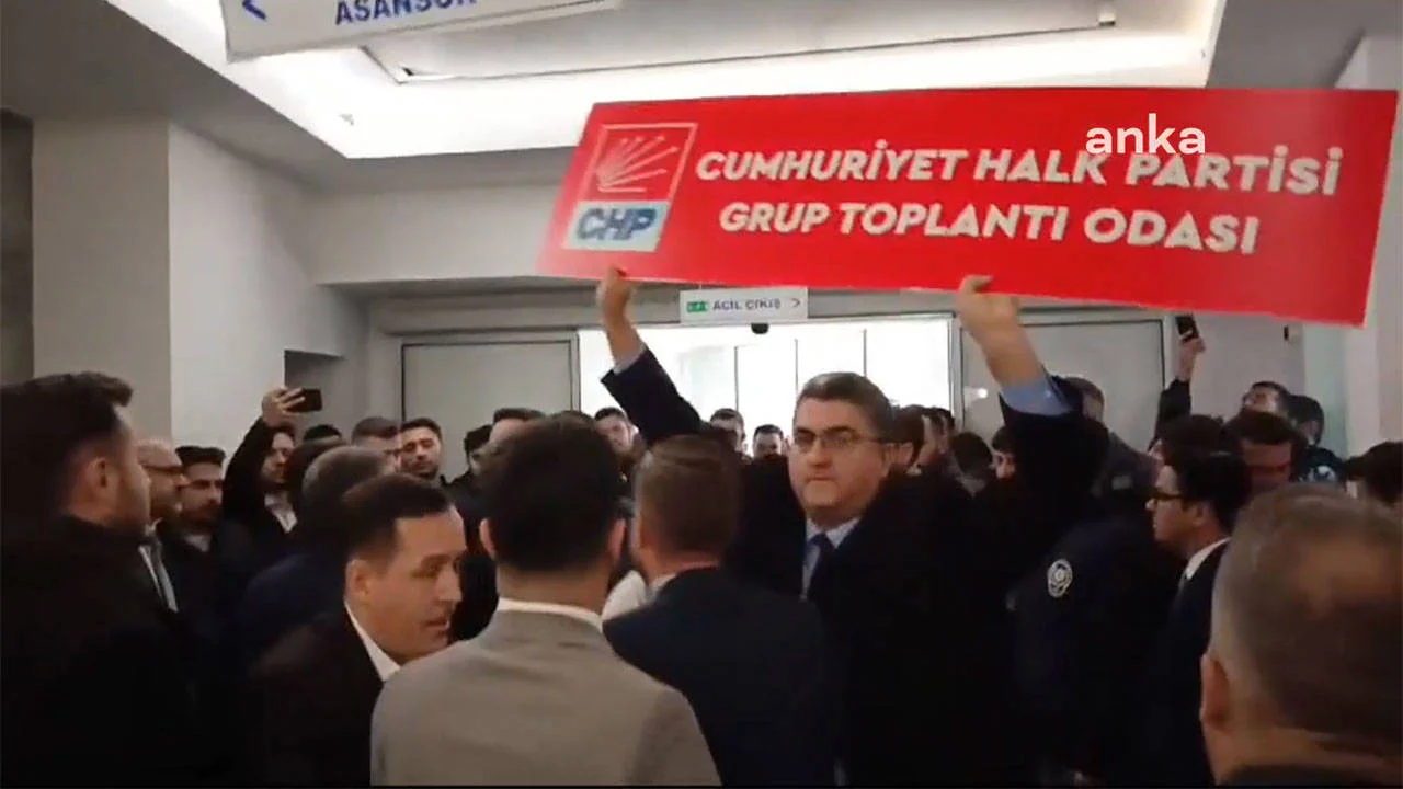 CHP'li üyeler yine Esenyurt Belediyesi'ne alınmadı