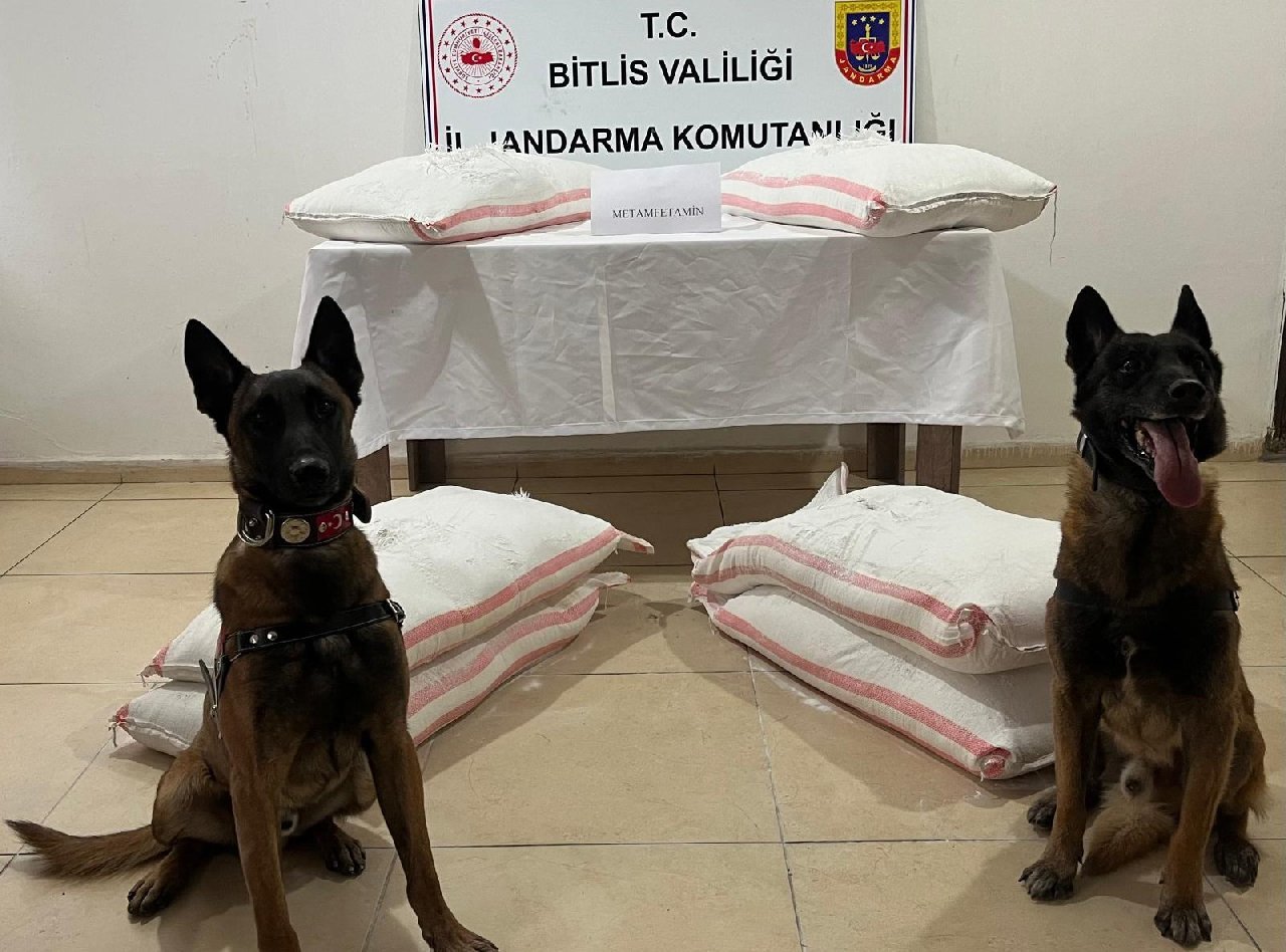 Bitlis’te bebek pudrasına karıştırılmış 250 kilo metamfetamin ele geçirildi