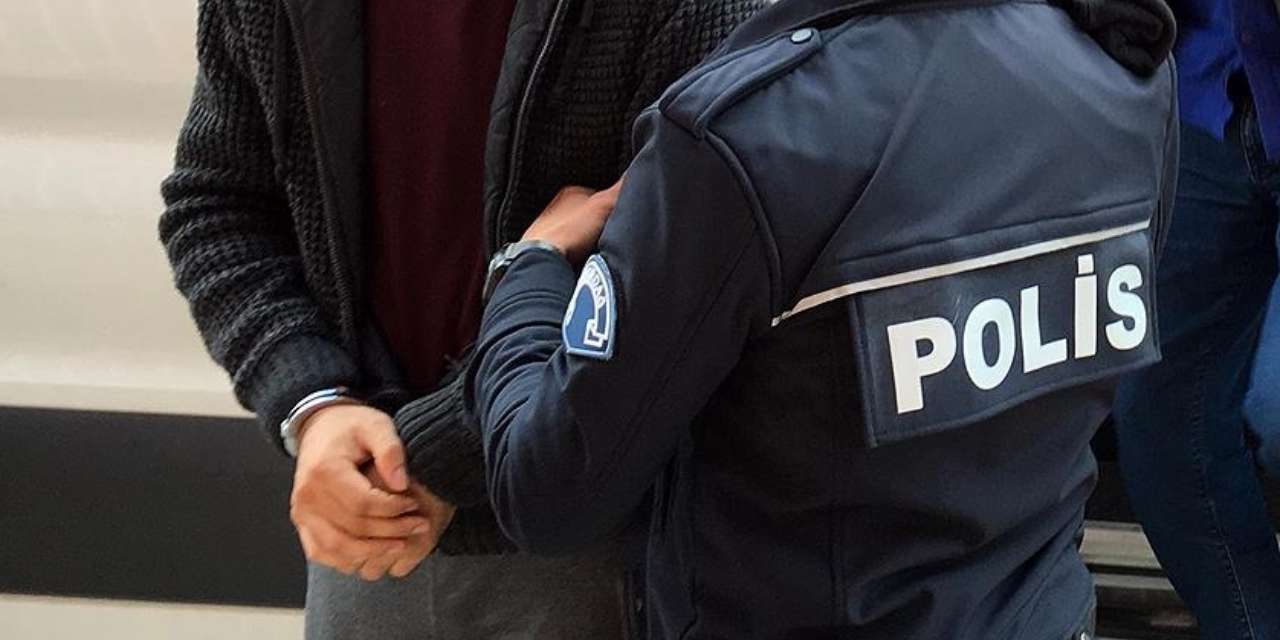 Polis şüphelenerek durdurdu: 6 kişi gözaltında