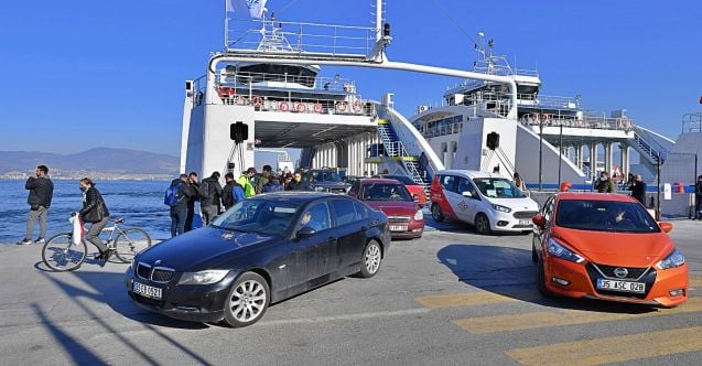 İzmir'de araba vapuru ücretlerine zam