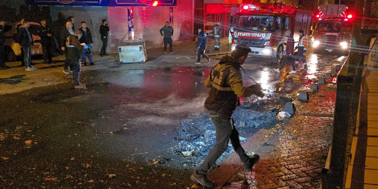 Küçükçekmece'de izinsiz protesto gösterisi düzenleyen 5 kişi gözaltına alındı