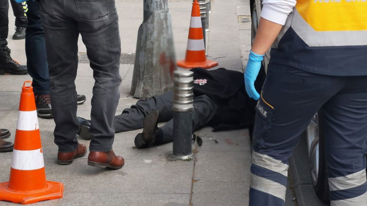 'Devlet, mafya, siyaset üçgeninde bir cinayet': Kadıköy'de ne oldu?