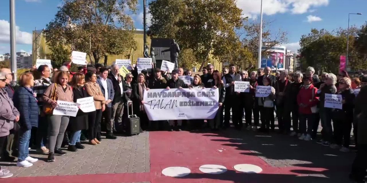 Haydarpaşa ve Sirkeci garları için yürüyüş