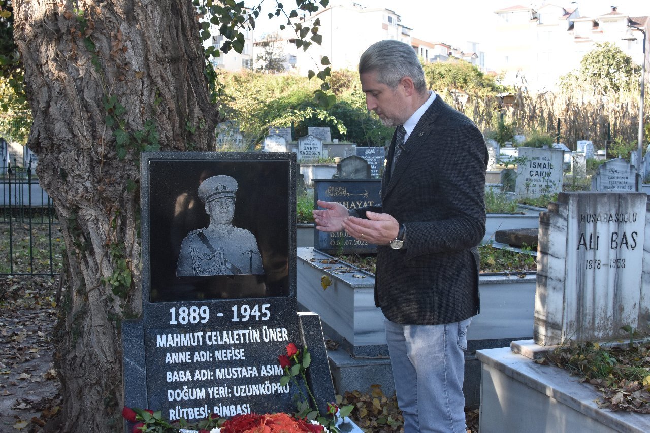 Atatürk’ün Başyaveri Üner'in kabri, anıt mezara dönüştürüldü