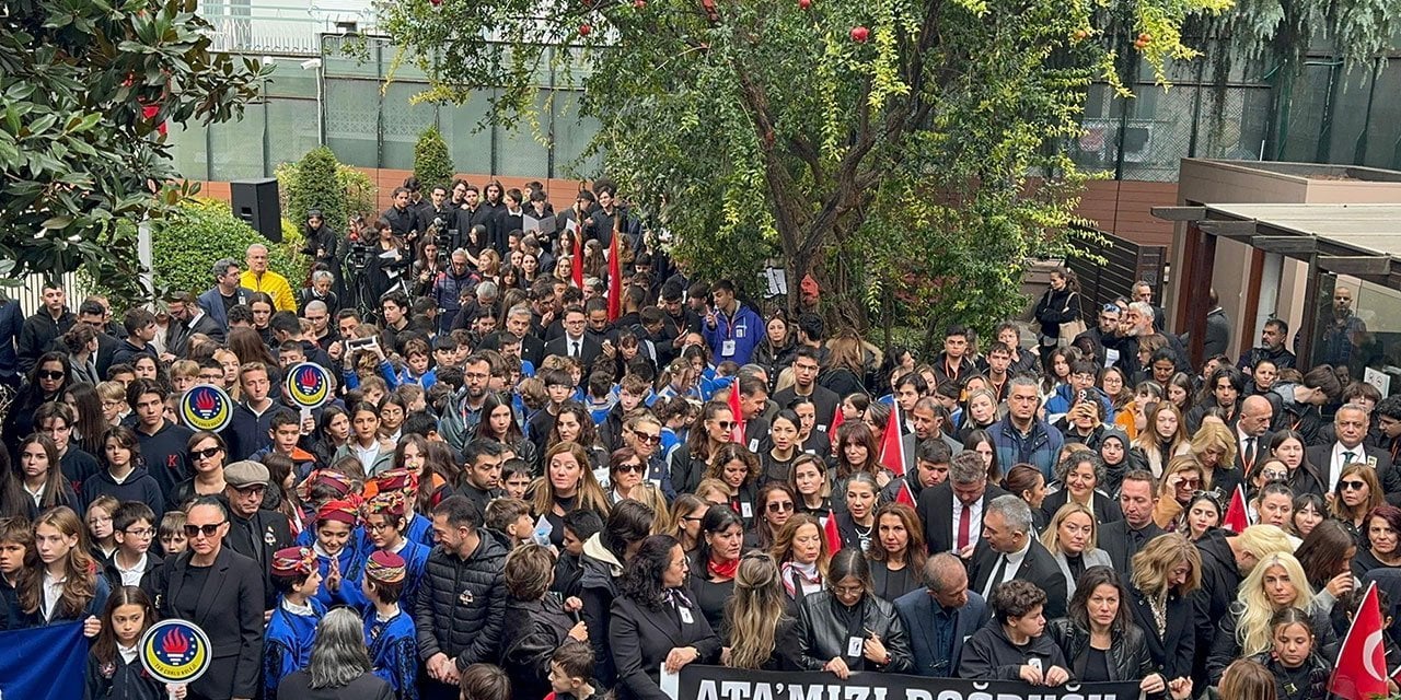 Atatürk Selanik'te doğduğu evde törenle anıldı