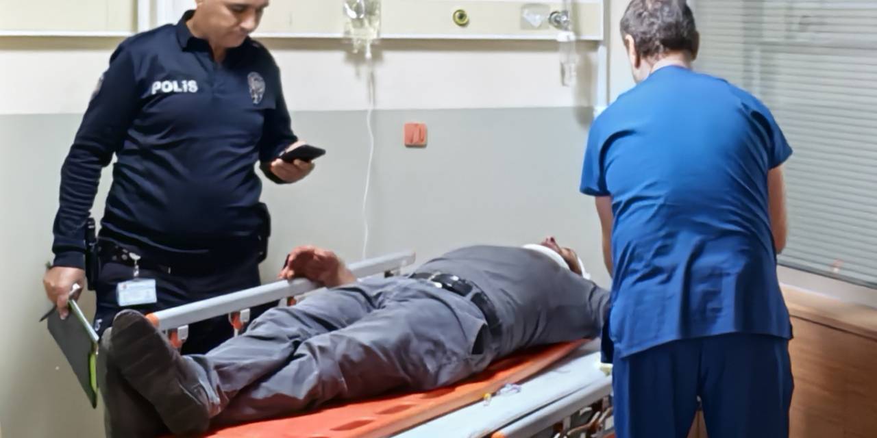 3 kişi tarafından sokak ortasında dövüldü