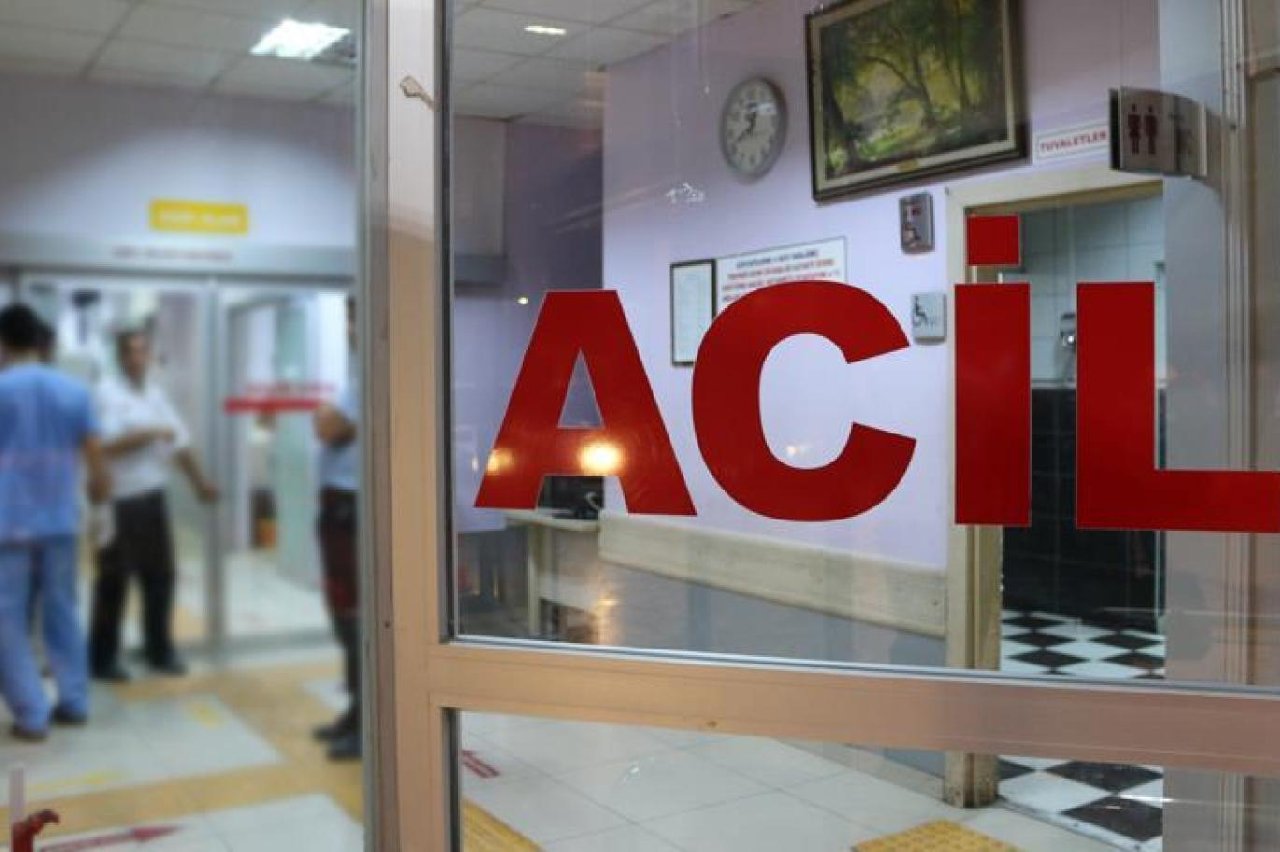 Sandalyeden düştüğü iddia edilen çocuk ağır yaralandı