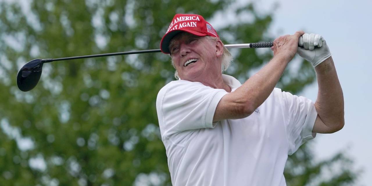 Trump ile bağını güçlendirmek için golfe başladı