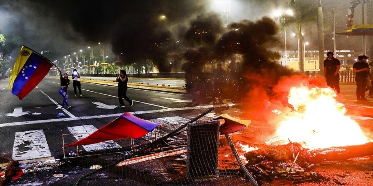 Venezuela protestolarda çocukların gözaltına alındığı iddiaları