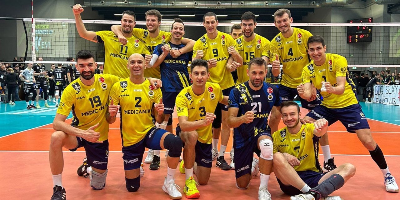 Fenerbahçe Helios Grizzlys Giesen'i 3-0'la geçti