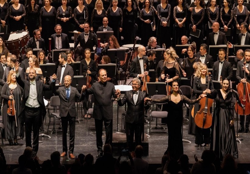 İstanbul- Requiem AKM'de müzikseverlerle buluştu