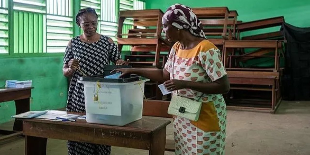 Gabon'da anayasa değişikliği referandumunda yüzde 91 evet çıktı