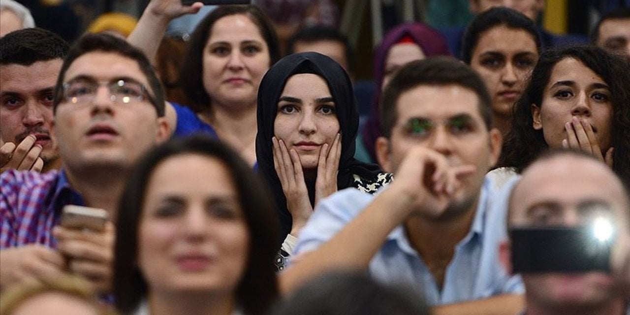 20 bin sözleşmeli öğretmenin atama sonuçları açıklandı