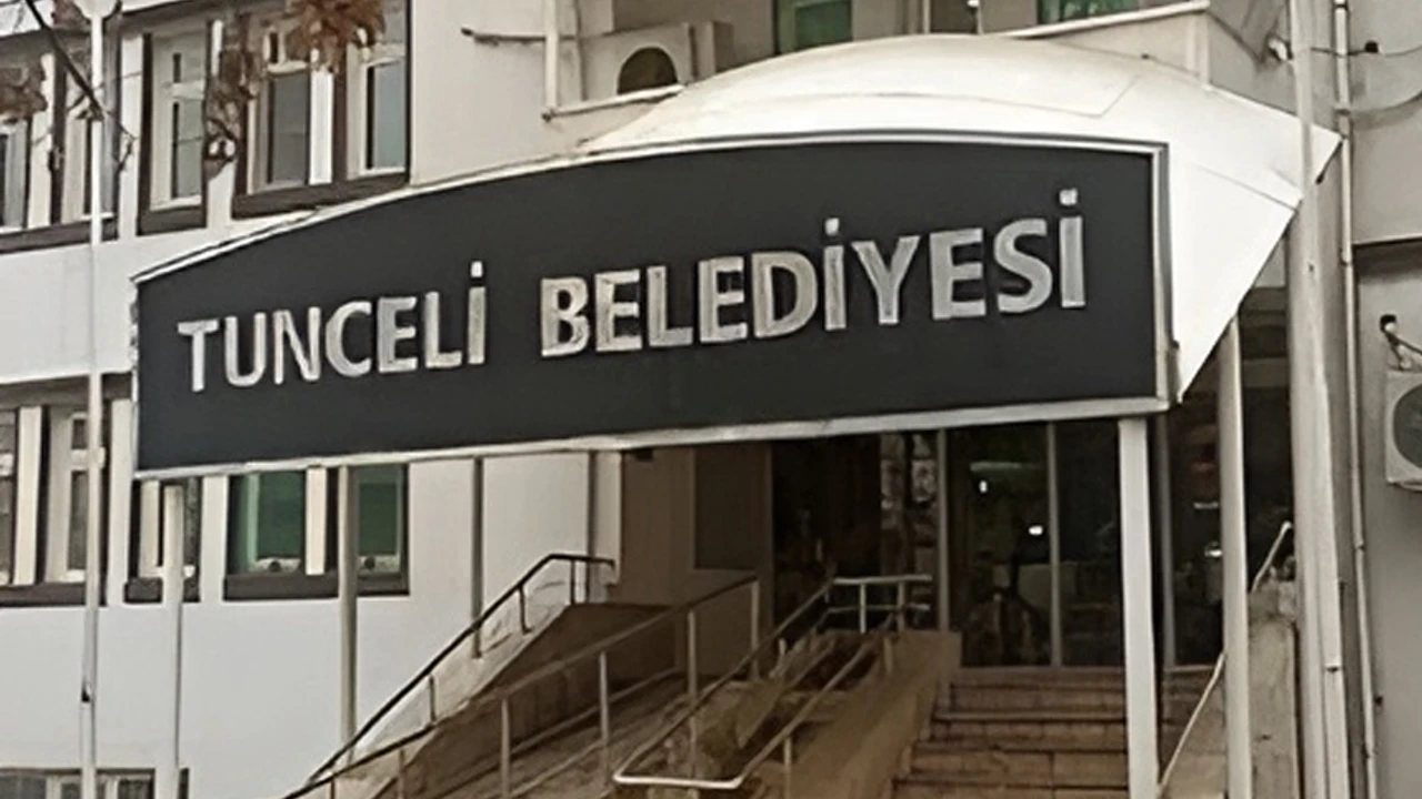 Tunceli Belediyesi kayyumu belediyenin sosyal medyada kullanıcı ismini değiştirdi