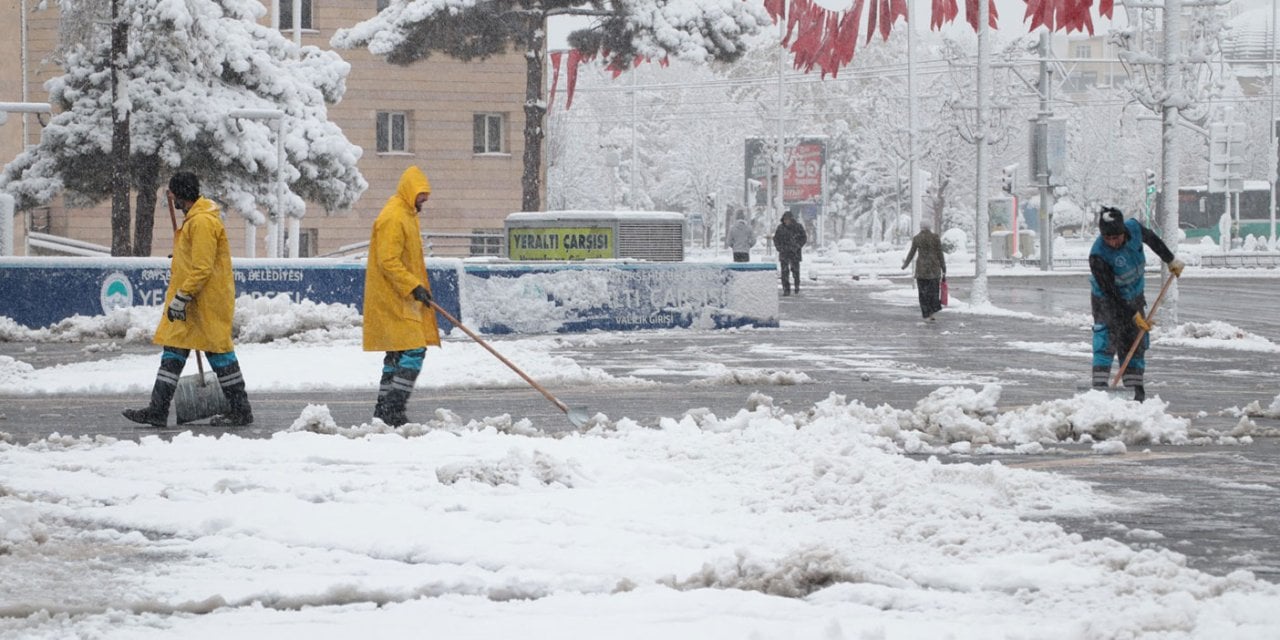 Kayseri kent merkezi karla kaplandı