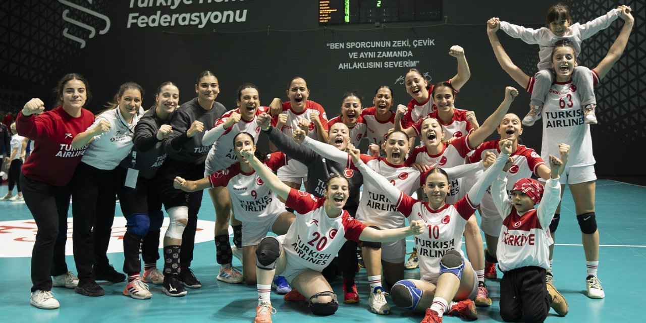 Milli Takım Avrupa Şampiyonası'nda. Harikasınız kızlar