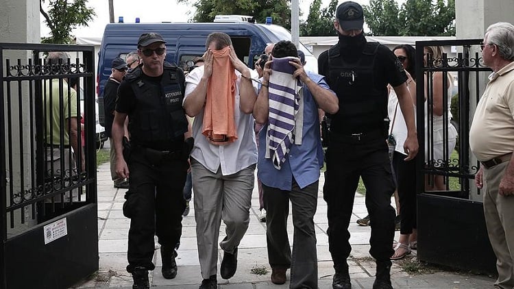 17 Türk vatandaşı Rodos Adasına Kaçtı