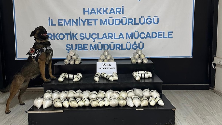 Hakkari'de 35 kilogram metamfetamin ele geçirildi