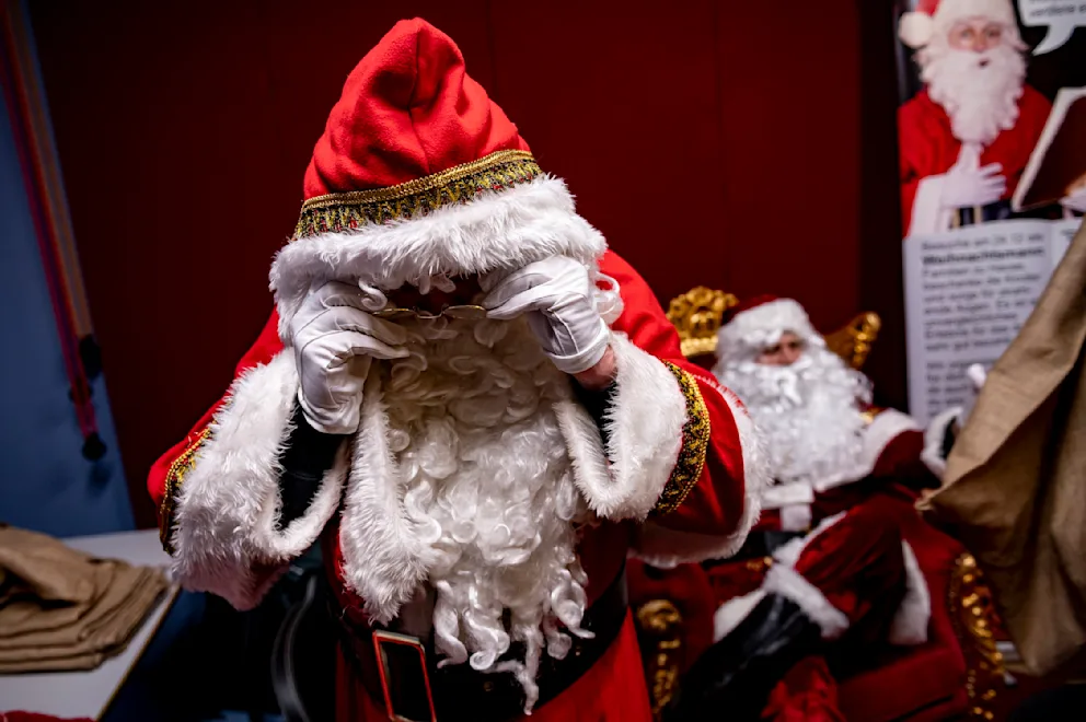 Sarhoş Noel Baba kaza yaptı. Çocuklar hediyelerini boşuna bekledi