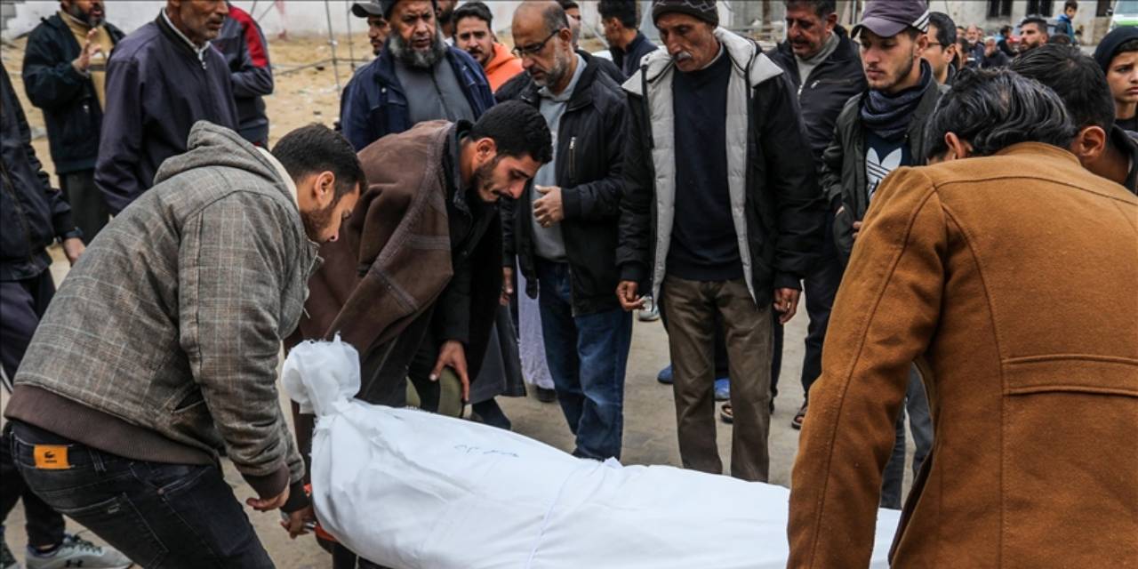 İsrail Gazze'ye saldırdı: 2 ölü