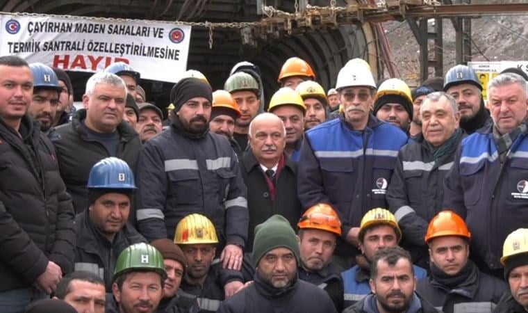 Erdal Beşikçioğlu'ndan eylemdeki madencilere destek