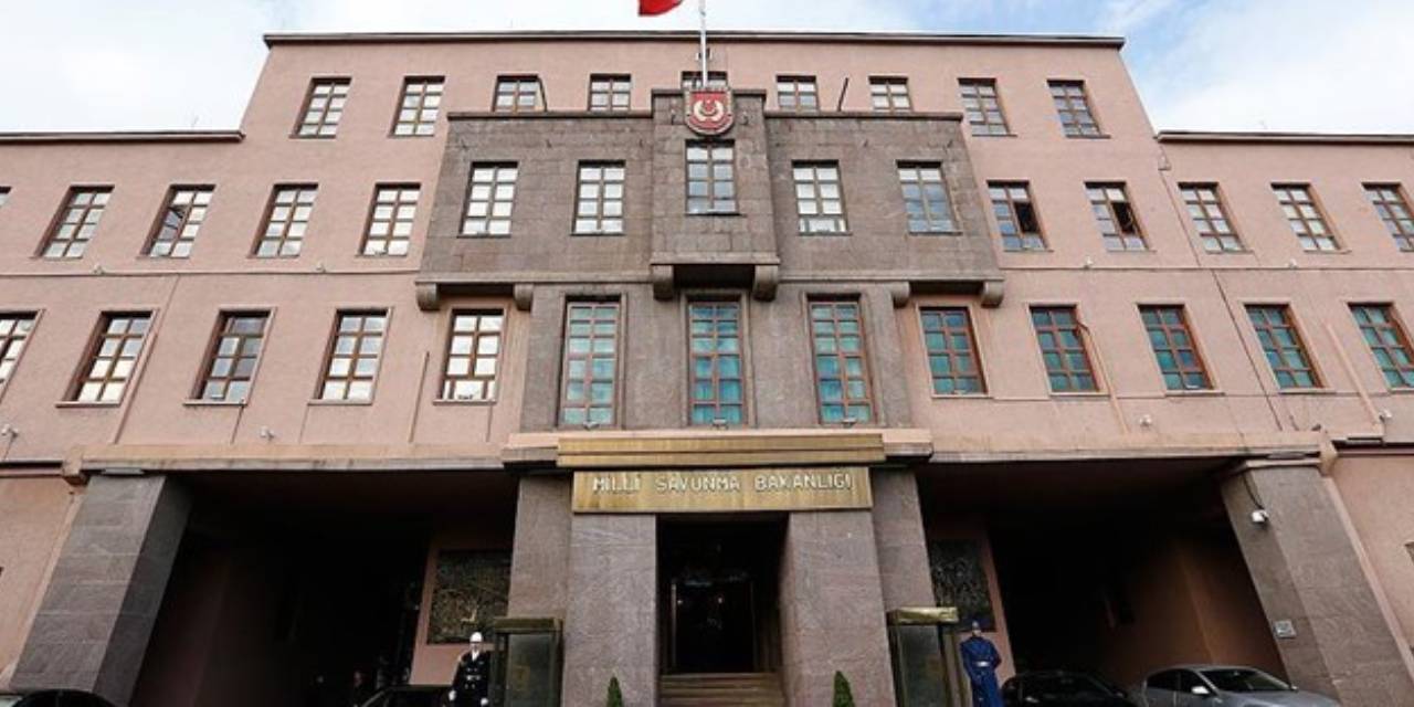 Milli Savunma Bakanlığı 1000 sözleşmeli personel alacak