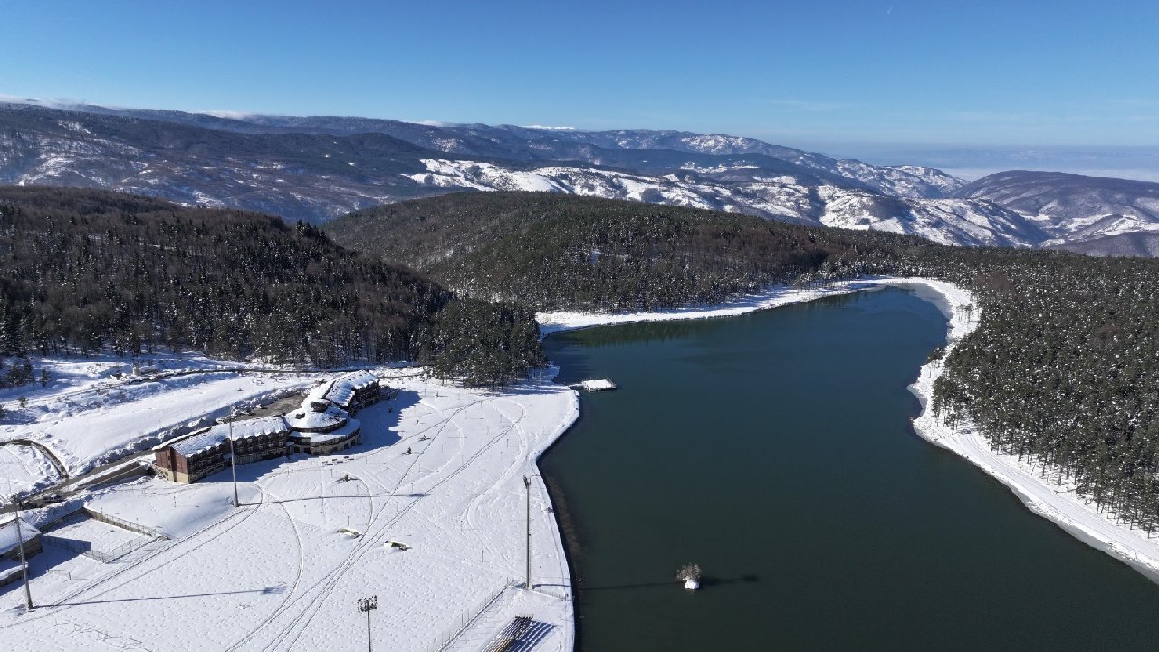 İstanbul'un yanı başında haftasonu kaçamağına gelenleri bekliyor. Açılışını Fenerbahçe yapmıştı