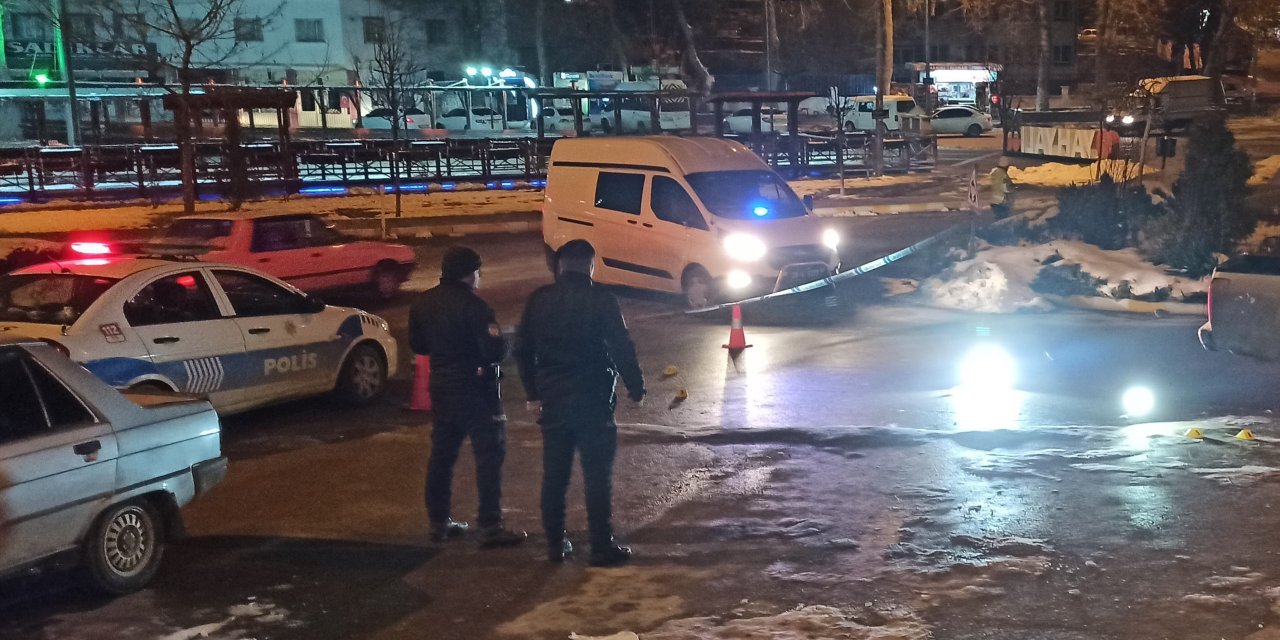 Alacak verecek kavgasında 3 kardeş yaralandı