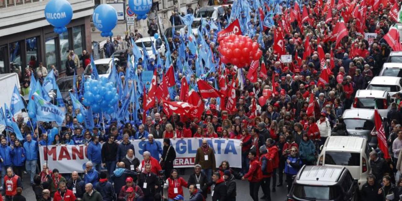 İtalya'da çalışanlar genel grev kararı aldı