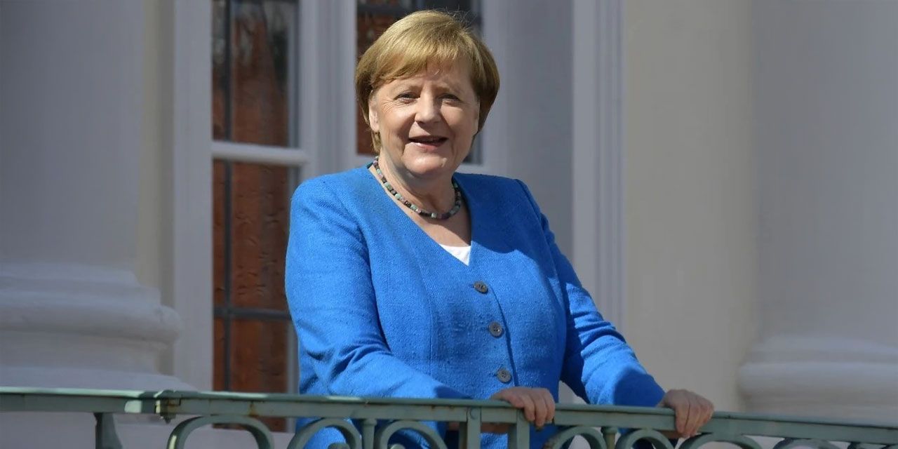 Merkel kendisini çok mutlu eden iki Türk'ü açıkladı