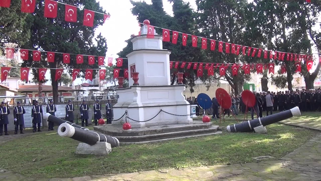 Sinop’ta 171 yıl önce Rus baskınında şehit olan 2 bin 800 asker anıldı