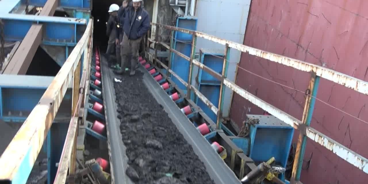 Somalı işçiler kömür ithalatına tepki gösterdi