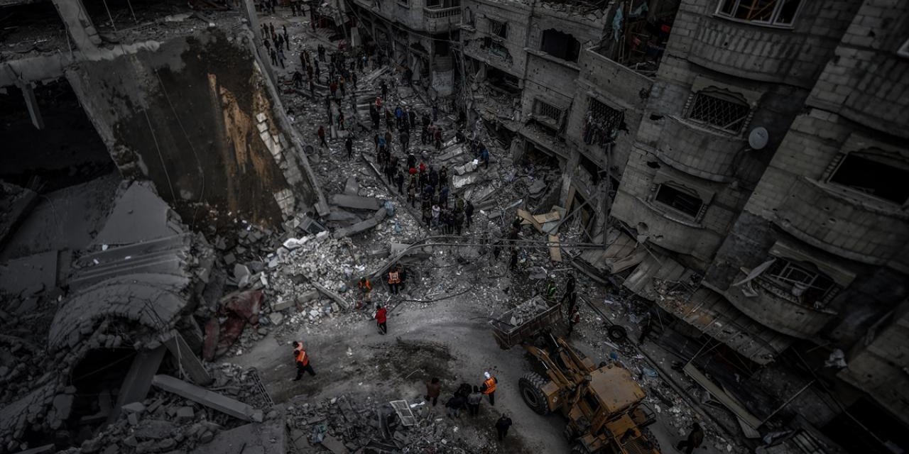 İsrail'in 421 gündür saldırıyor. 44 bin 382 can kaybı oldu