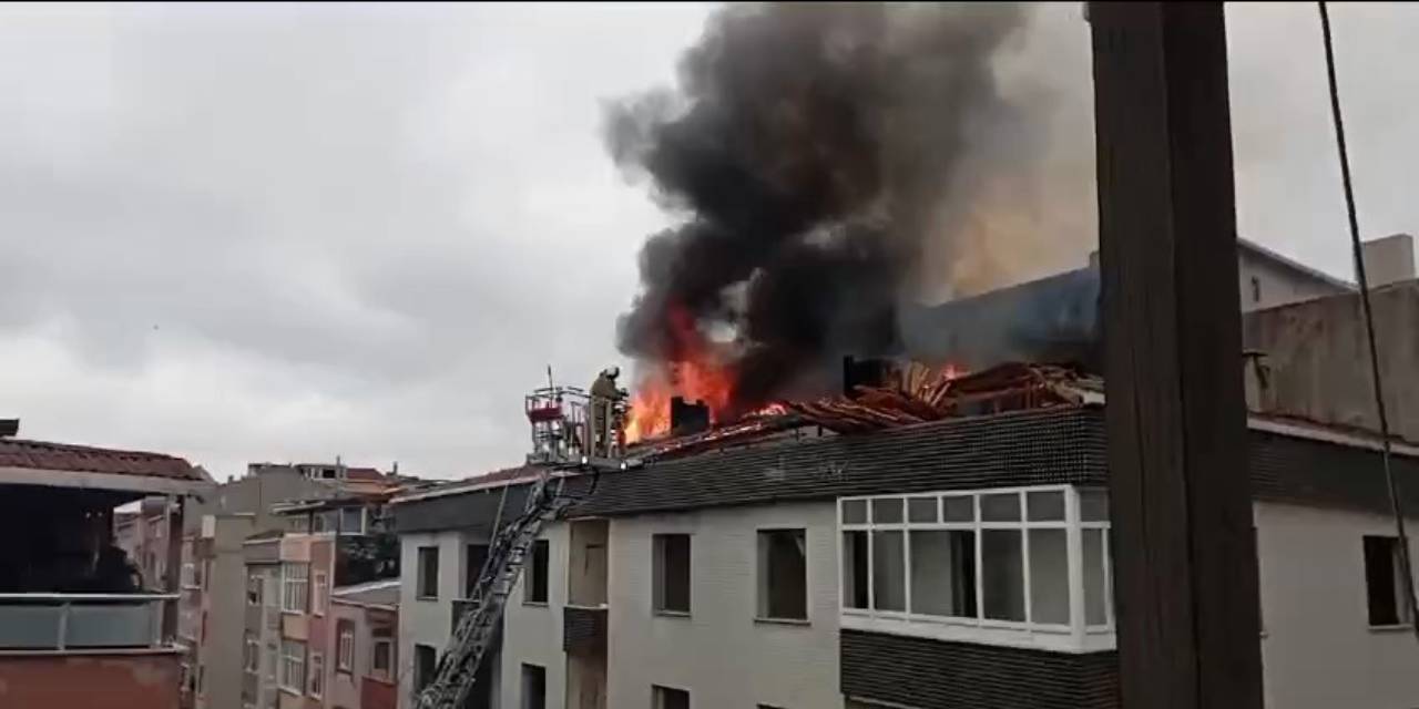 Kentsel dönüşüm için boşaltılan binada yangın çıktı