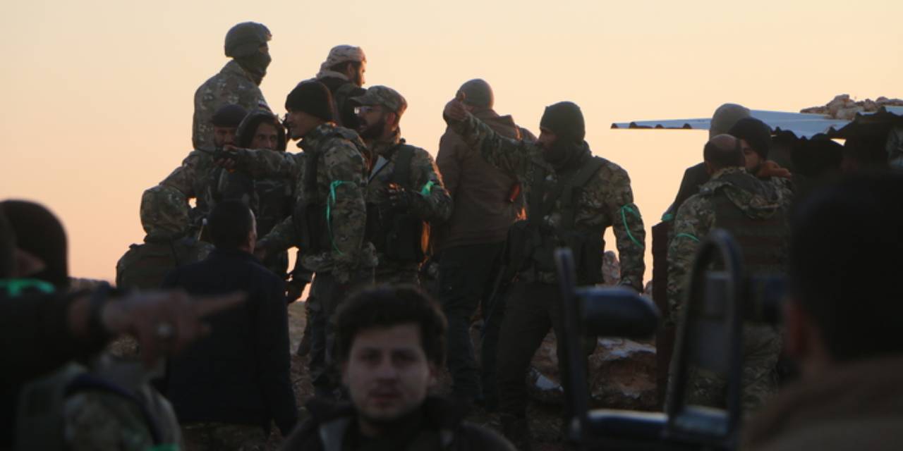 SMO 33 Suriye askerini esir aldı