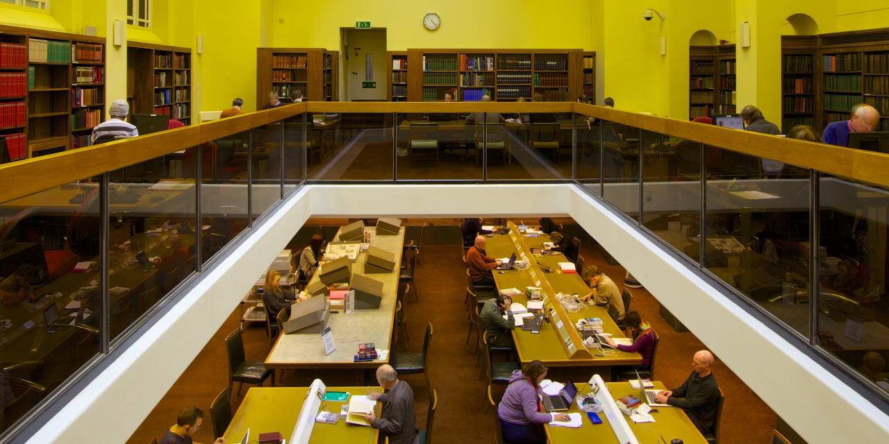 100 yıllık kütüphanenin arkasından başka bir dünya çıktı