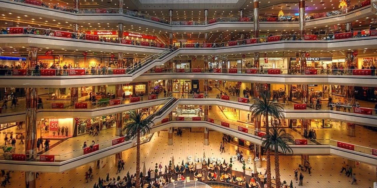 AVM'ler ücretli mi olacak? Beklenen açıklama geldi