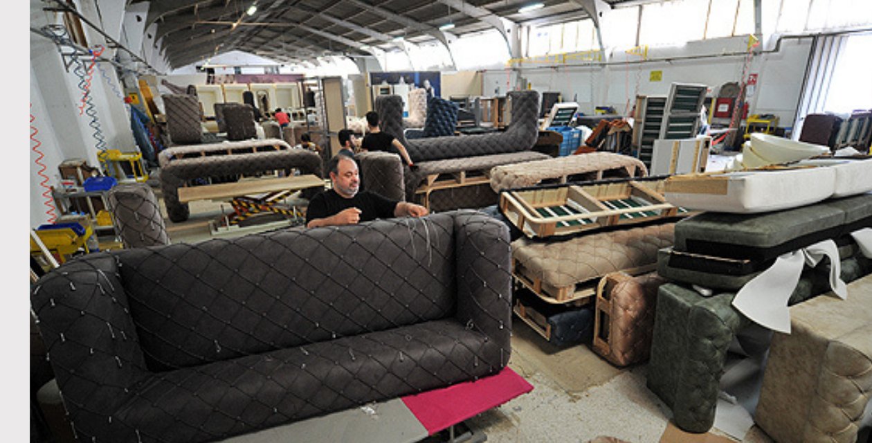 İflas söylentisi yağmalamalara sebep olmuştu. Türkiye'nin mobilya devi battı