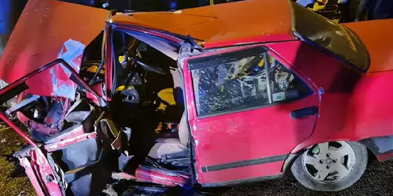 Ehliyetsiz araç kullandı 3 kişi yaralandı