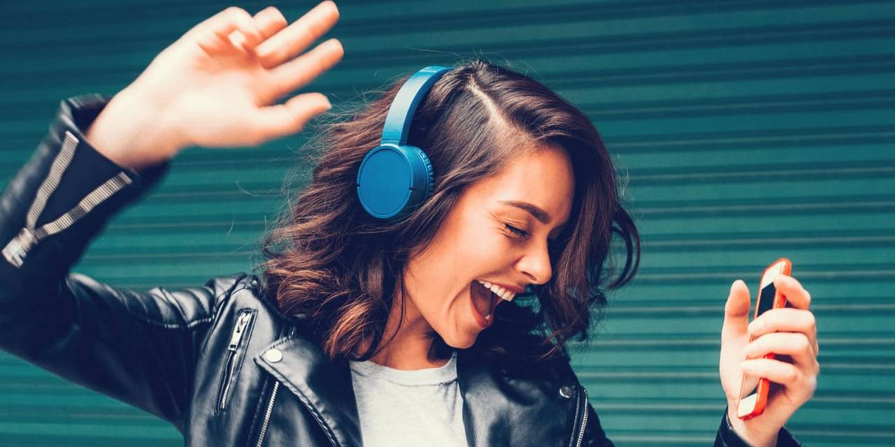 2024 yılında Türkiye'de en çok dinlenen şarkıcılar