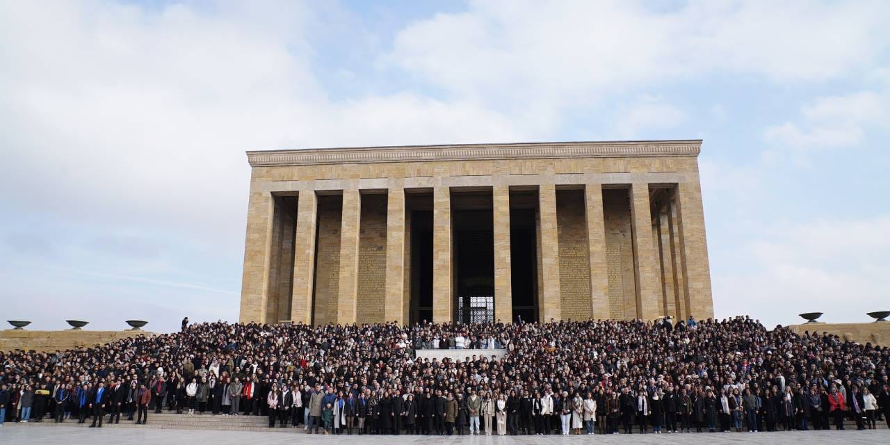 ÇYDD'den Anıtkabir Buluşması