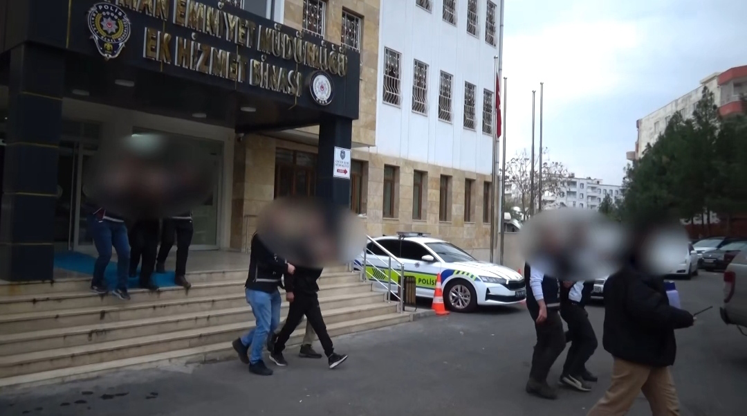 Aileler arasında çıkan kavgada eniştesini öldürdü