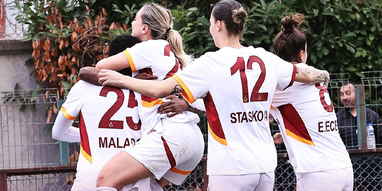 Galatasaray Fenerbahçe'nin 8 puan gerisine düştü