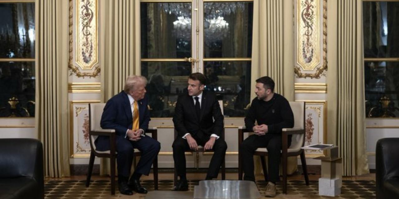 Trump Macron ve Zelenskiy ile Paris'te görüştü