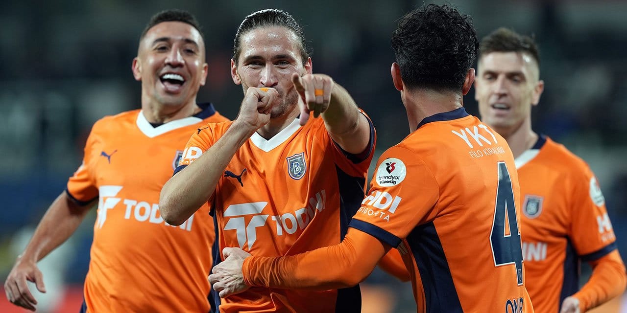 Başakşehir uçuşa geçti