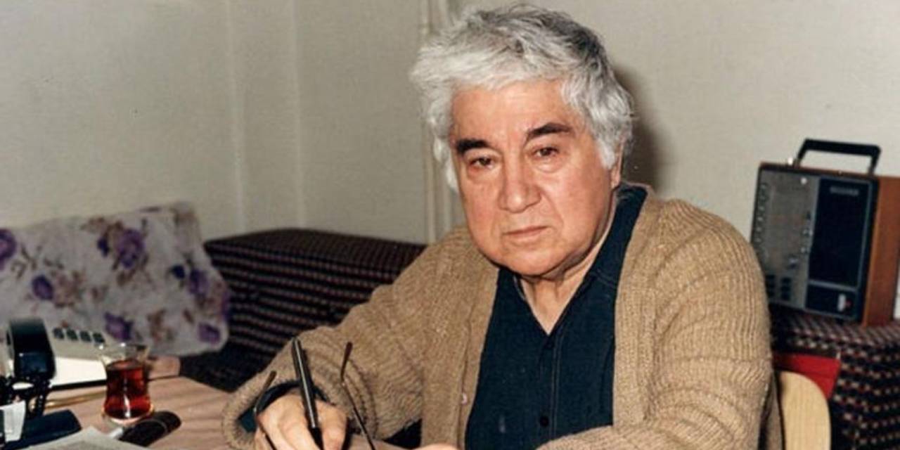 Aziz Nesin’in hayatını anlatan oyun ayakta alkışlandı