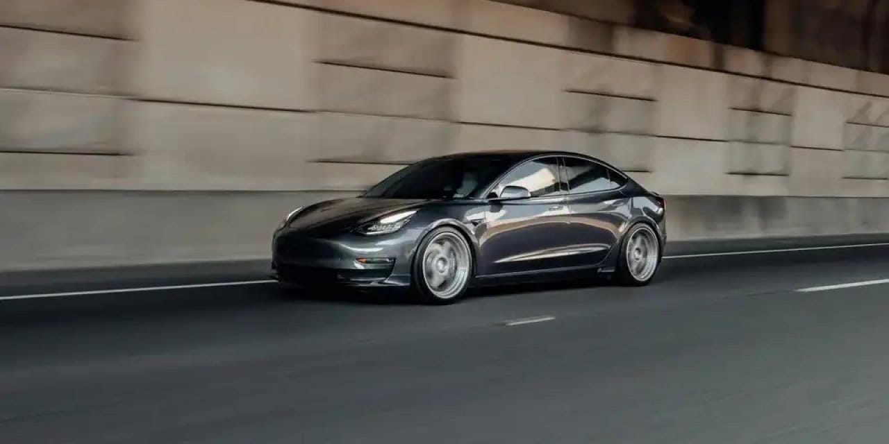 Gelecek yıl düşük maliyetli Model Q piyasaya sürülecek