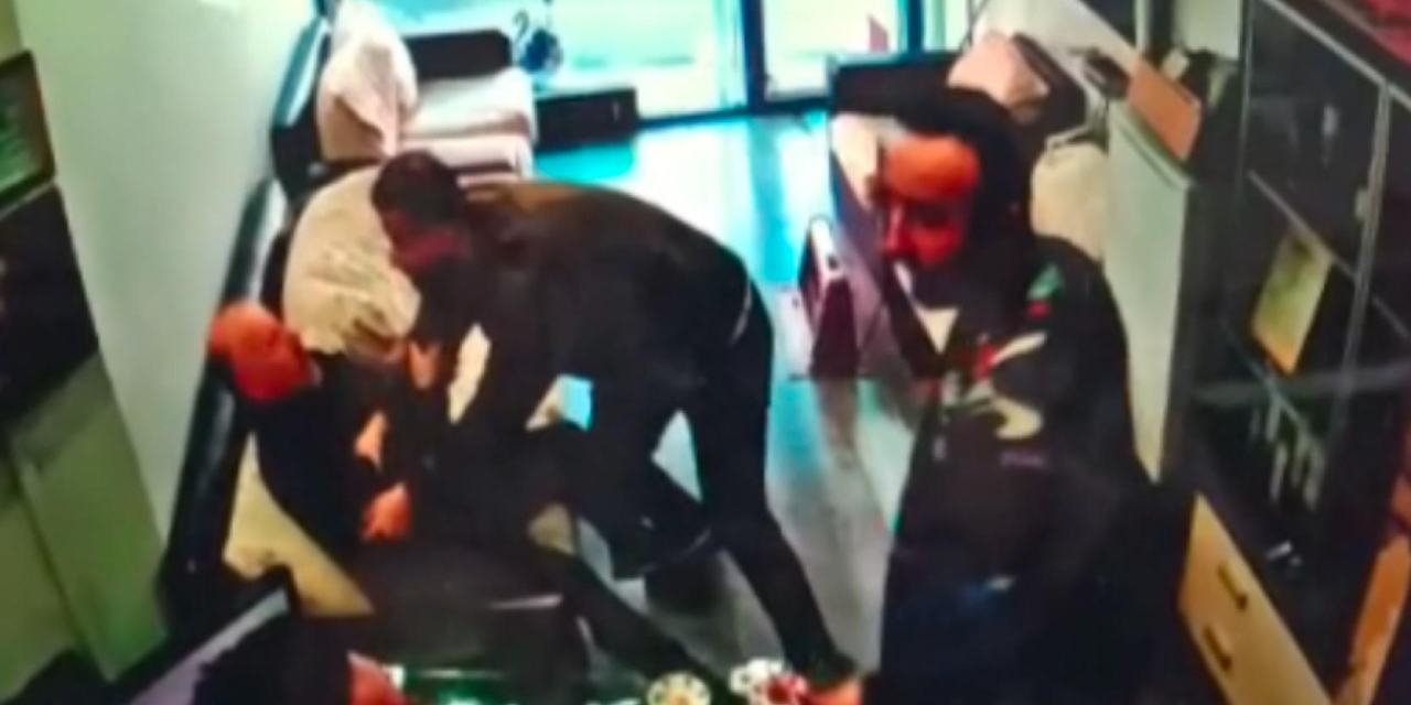 Yapılan işi beğenmeyince burnunu kırdı